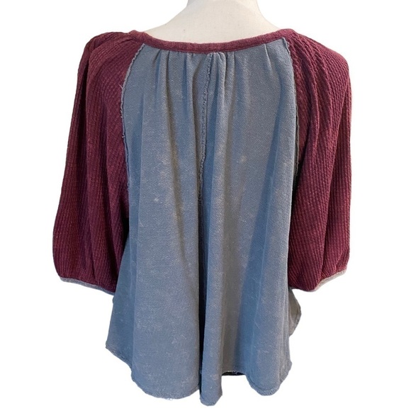 𝅺FREE People Size Small Thermal Top. 3/4 Balloon Sleeves. Raw Edges - Picture 8 of 8